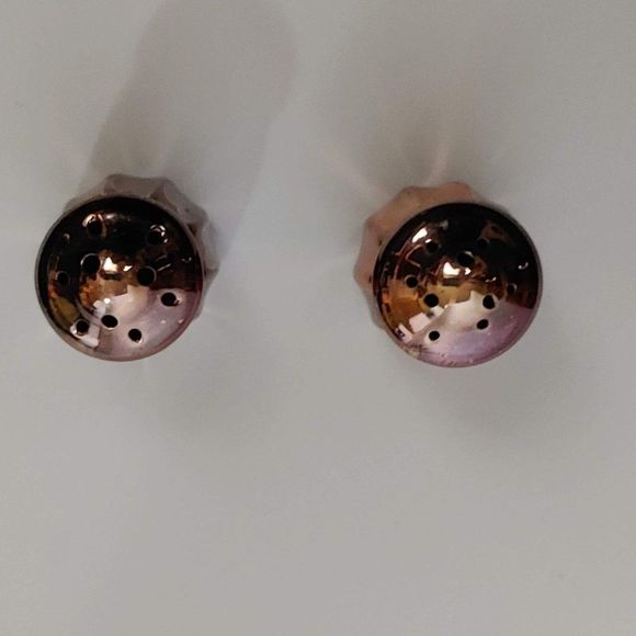 LEONARD Salt or Pepper Shakers Vintage Sig… - Picture 2 of 7